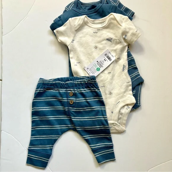Carter's Baby Boys' Four Piece Set Size 0M NWT - Picture 1 of 5